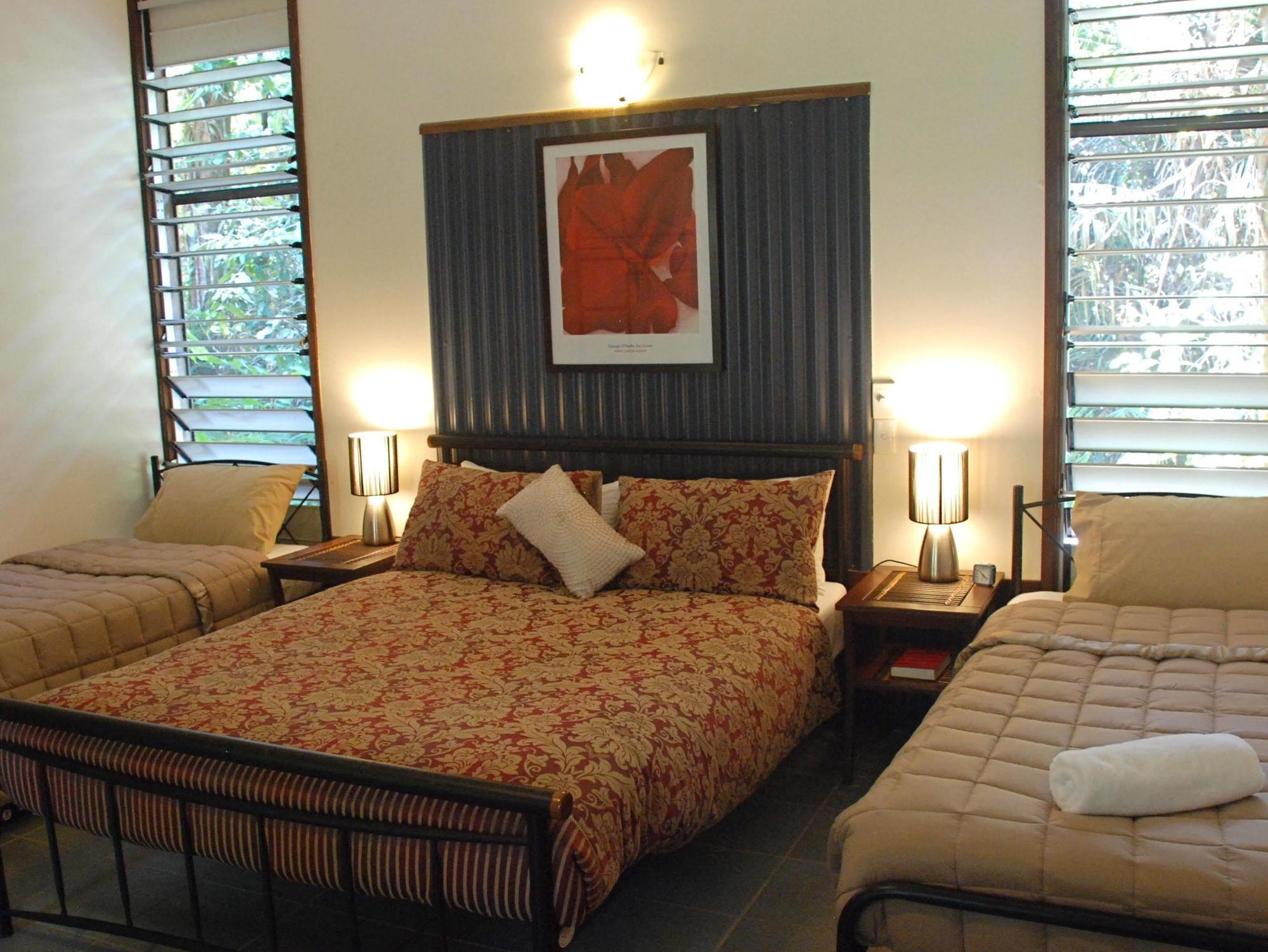 Heritage Lodge - In The דאינטרי מראה חיצוני תמונה